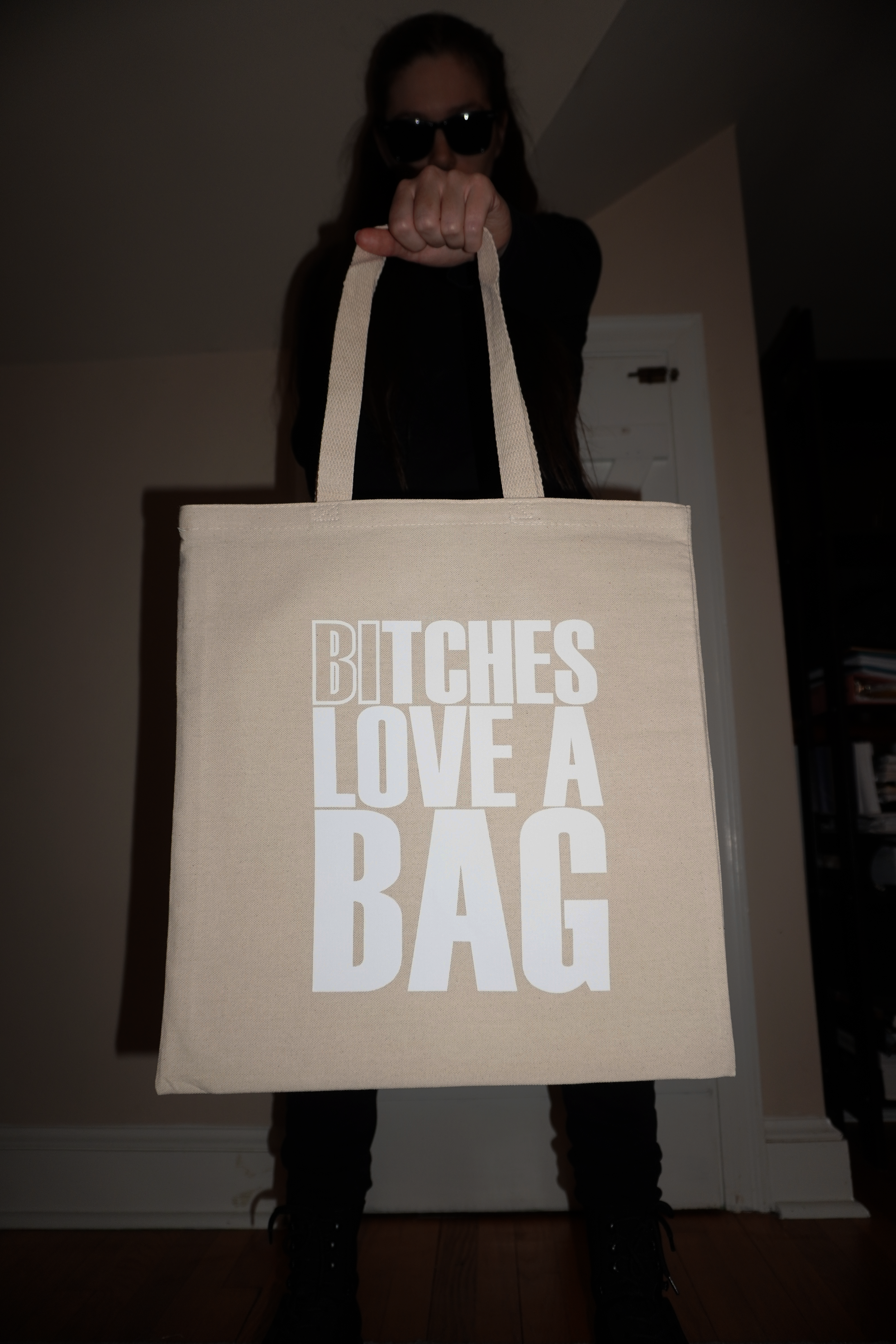 (BI) BITCHES LOVE A BAG LAVENDER