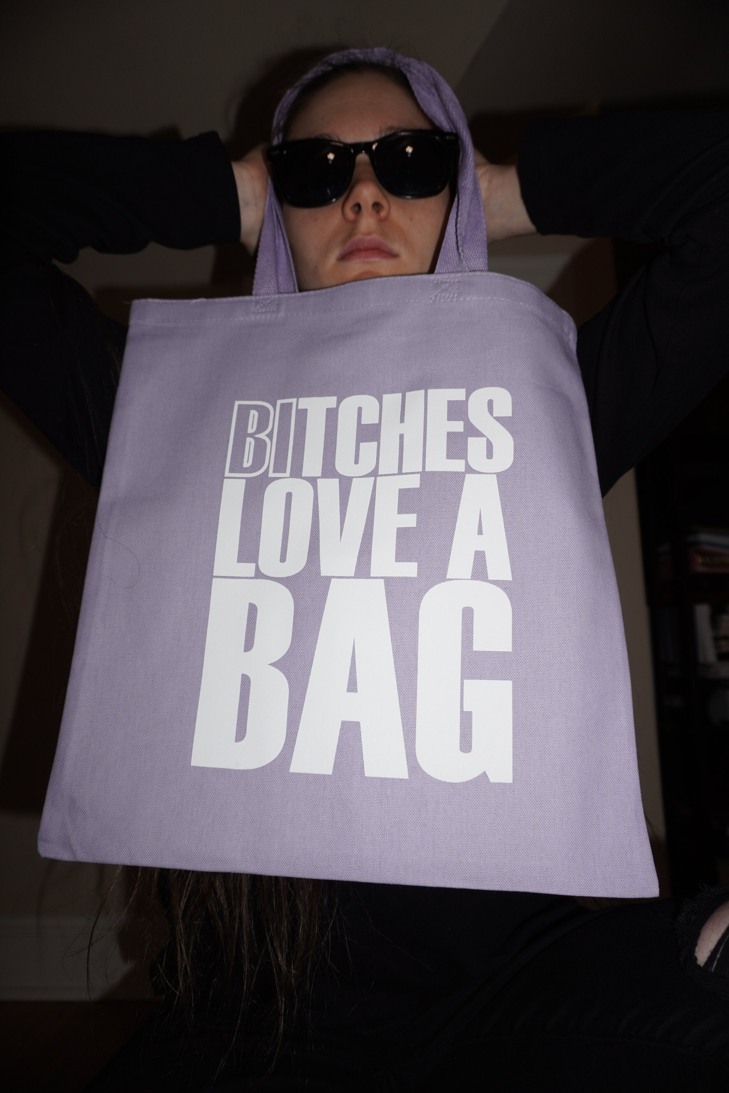 (BI) BITCHES LOVE A BAG LAVENDER