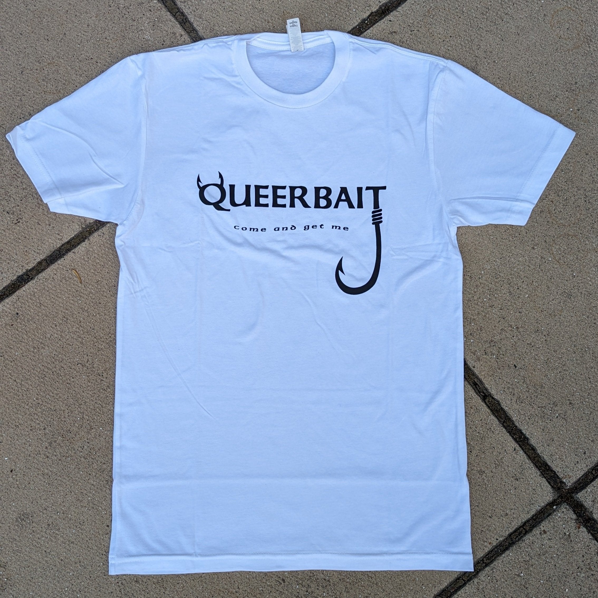 QUEERBAIT (TEE)