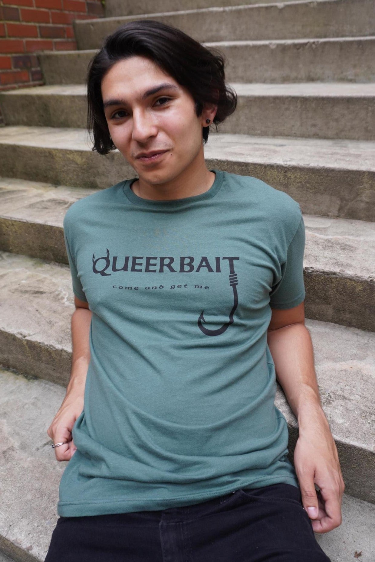 QUEERBAIT (TEE)